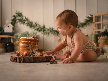 Reportaje de cumpleaños infantil en Alicante con estilo Smash Cake